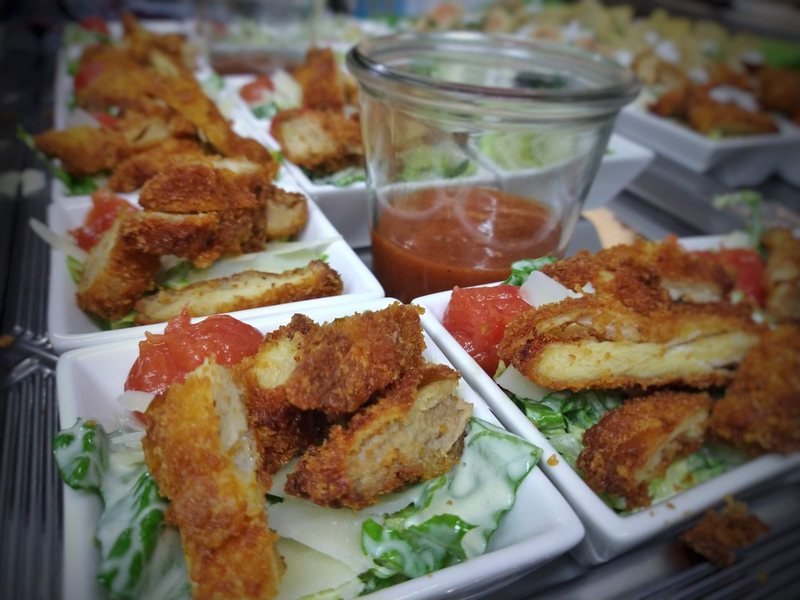 Platte mit Fingerfood für Gesellschaften